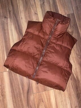 Sleeveless Puffer Vest in Rust Brown - Women's Jacket